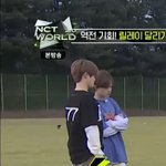 [NCT] 정재현 4번인데 신발 미리 벗어둔거 <b>개귀</b>욥넼ㅋㅋㅋ