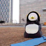 [댓글부탁해] 펭수 넘어지는 모습 나만 <b>동심</b>파개냐
