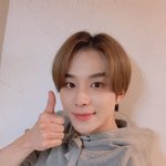 [NCT] 야무지게 후드<b>끈</b> 묶은 것 봐 ㅠㅠ