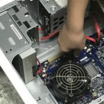 [ㅈㄱㄴ] 아빠랑 남동생 컴퓨터 <b>본체</b> 분해하고있음