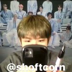 [NCT] 타로가 팬 분 <b>편지</b> 폰으로 사진 찍어갔대