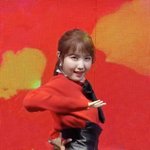 근데 히토미 진짜 이뻐지지않았냐