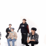 [펜타곤] 다들 들으면 위로받는 노래 뭐야?