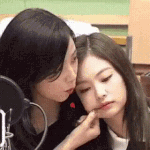 <b>볼살</b>이 통통 물만두같은 女돌