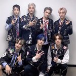 [NCT] 웨이션브이 <b>의상</b>도 ㄹㅇ 난해하다ㅋㅋ...