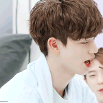 <b>아악</b>