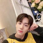 난 어쩔 수 없는 얼<b>빠</b><b>임</b>