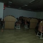 아무도 없는 자습실에 <b>도착</b>했어요~