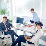 우리시그떴는데 <b>오피스</b>컨셉임