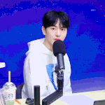 [펜타곤] 키싱<b>부스</b>