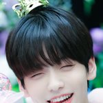 <b>수빈</b>이 흑발이래~ 나 울어