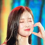요즘 <b>아린</b> 왜 이렇게 까이는 거 같지