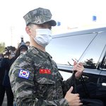 [모두드루와] 국민아이돌 샤이니 민호 드디어 <b>전역</b>.JPG