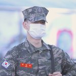 휴가 <b>반납</b>하고 훈련한 아이돌