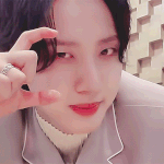 [펜타곤] <b>윤희</b>에게