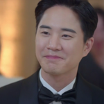 전 아내와 친한형의 청첩장을 봤다