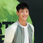 [모두드루와] 방탄 랩<b>몬스터</b> 닮은 배우.jpg