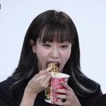 난 이나은때가 젤 웃겼는데ㅋㅋ