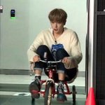 아이 시 발 <b>내주변</b>엔 왜이리 다 좄같은애들뿐인거야?