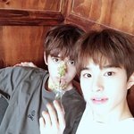 [NCT] <b>데뷔</b> 1000일 김정우 황욱희 <b>축하</b>해