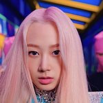 에스파 지젤 크리스탈 닮은 듯?