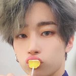 [빅톤] 이때 <b>우야</b> 눈 화장 뭔가 이뿌다