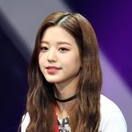 [댓글부탁해] <b>장원영</b> 긴<b>머리</b>가 이쁘냐 중단발이 이쁘냐?????