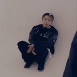 [NCT즌] 아니 근데 얼굴을 저렇게밖에 못보여<b>주나</b>...