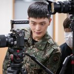 육성재랑 도경수 얘네 뭐야