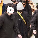 <b>오프</b>화이트를 맨 원영이와