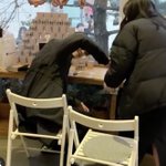 [국힙] 기리보이 <b>악수</b> 왜 이렇게 해..?