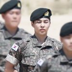군대도 어케 기다리다보니 결국 <b>제대</b>날이오는구나