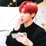 하트 날리는 <b>태현</b>이