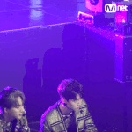 [펜타곤] <b>로</b><b>투</b><b>킹</b> 팔로우