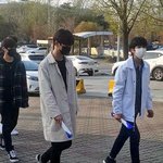 [NCT즌] 비니 쓴 사람 이 흰<b>자켓</b>인가?