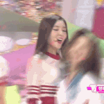 확실히 레벨 <b>데뷔무대</b>가 귀엽긴했네