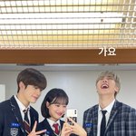 이 사진 <b>자해</b>야...