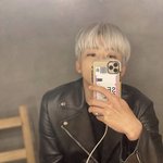 [NCT] 재민이 <b>폰</b>케 <b>뒤</b>에 누구야??