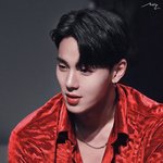 <b>굵직</b>한 이목구비 남돌