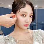 근데 닝닝 제니