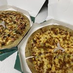 저녁에 피자 두판 해치웠네요.