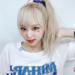 너네 머리 <b>포니테일</b> 할 때 가르마 어떻게 넘기냐