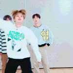 엔시티에 초딩도 있네 <b>싱기</b>하다
