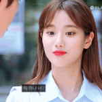 에이프릴 이나은 움짤 <b>풀자</b>!