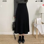 [댓글부탁해] 이 치마에 <b>위</b>에 어울리는 <b>옷</b>이 뭐가 있을까