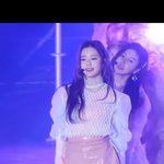 <b>원영</b>이 진짜 일찍데뷔하긴했다