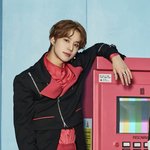 [NCT즌] 근데 자켓이 이정도로 올라가는 <b>자세</b>를 시켰어야만 햇나