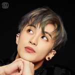 [NCT즌] 이마크도 <b>보정</b>해봄 <b>입술</b>너무빨갛나