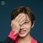 [NCT] 지성이 <b>손톱</b> 큰편인가