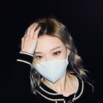 와 에스파 눈<b>화장</b> 개찐하다